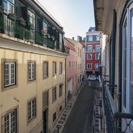 Lovelystay - Chiado 2 Bedroom Charm! Lisboa Екстериор снимка